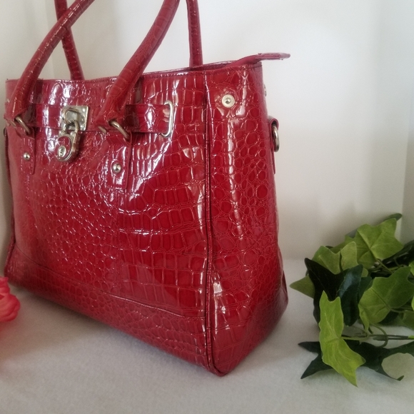 3/$28 NYC Red Tote Bag Croc Faux Leather Design - Picture 3 of 16